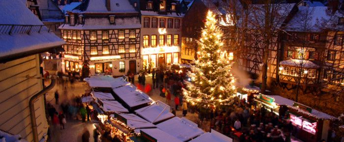 Kerstsfeer in Monschau