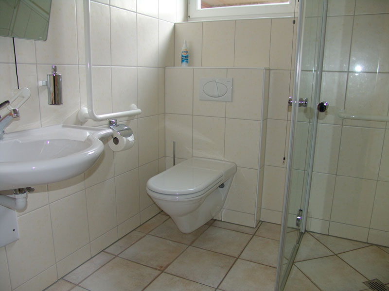 Bathroom A-VOR-0013