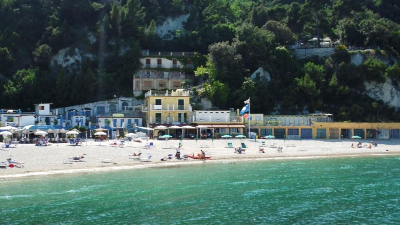 Plage de Sirolo - Monte Conero