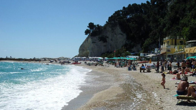 Plage de Sirolo - Monte Conero