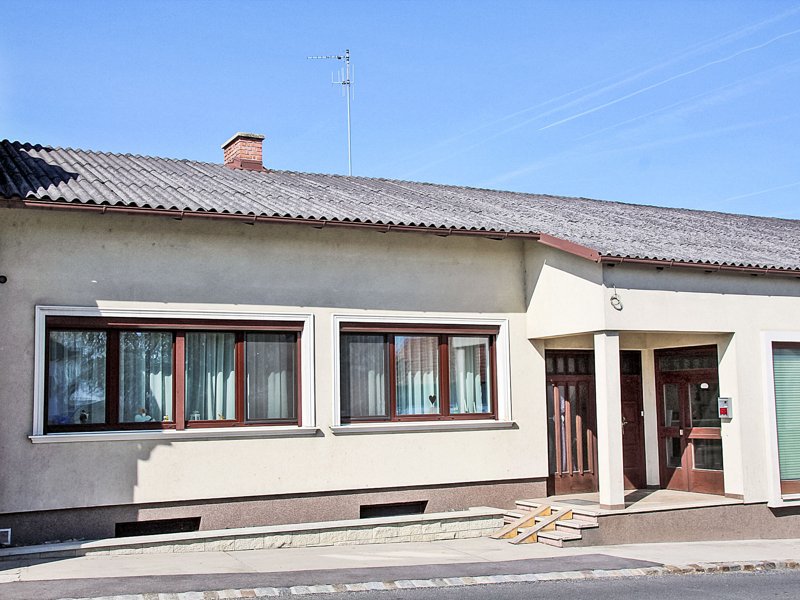 Exterieur A-BUR-0002