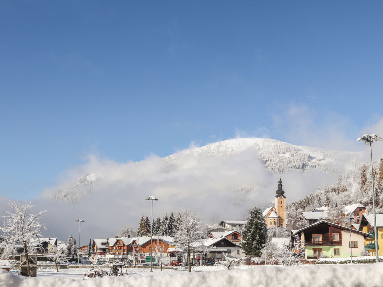 Foto van exterieur van Vakantiehuis Bad Kleinkirchheimin de winter