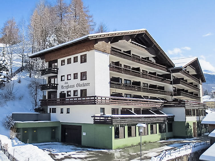 Foto van exterieur van Appartement Heiligenblutin de winter