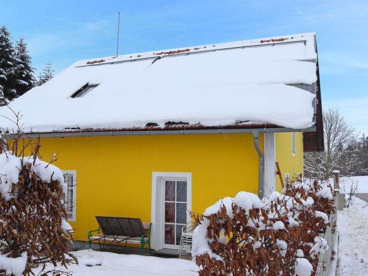 Foto van exterieur van Vakantiehuis Geinbergin de winter