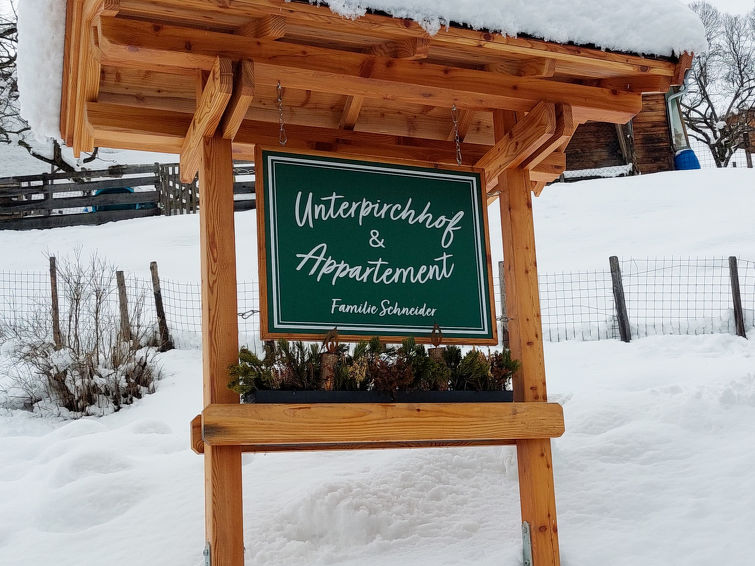 Foto van exterieur van Vakantiehuis Zell am Seein de winter