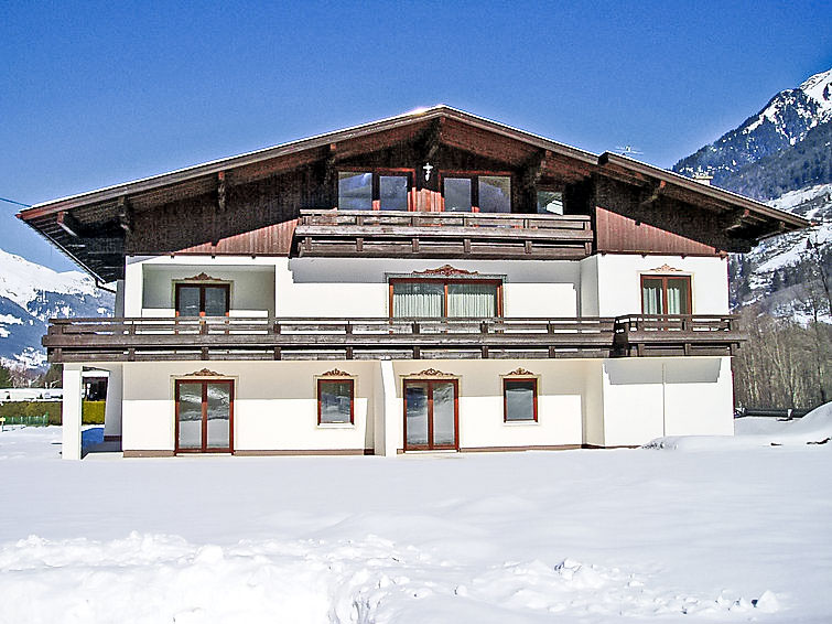 Foto van exterieur van Appartement Bad Gasteinin de winter