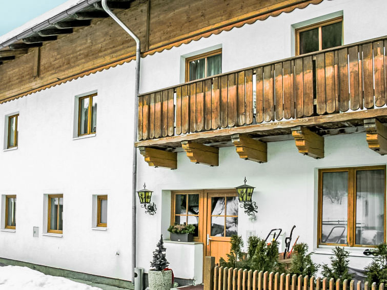 Foto van exterieur van Appartement Werfenwengin de winter