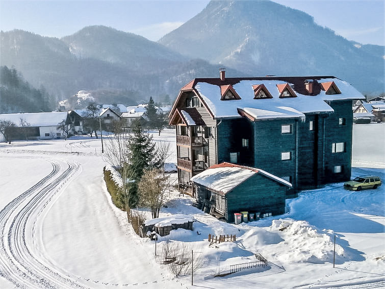 Foto van exterieur van Appartement Grünau im Almtalin de winter Foto van exterieur van Appartement Grünau im Almtalin de winter