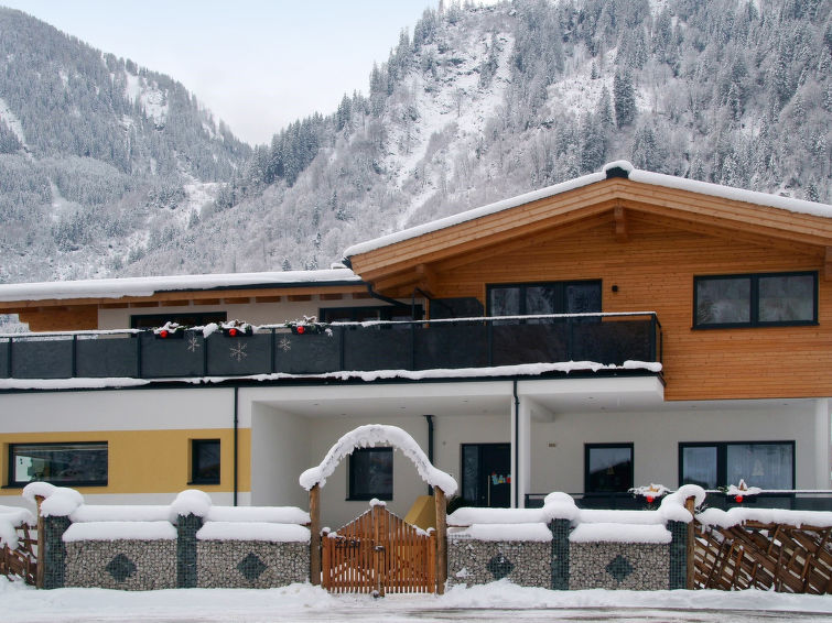 Gezellig Appartement Ingrid in de Adembenemende Pinzgauer Alpen | Out! Vakantiehuizen