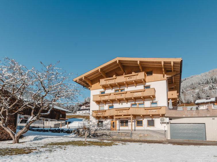 Foto van exterieur van Appartement Bramberg am Wildkogelin de winter Foto van exterieur van Appartement Bramberg am Wildkogelin de winter