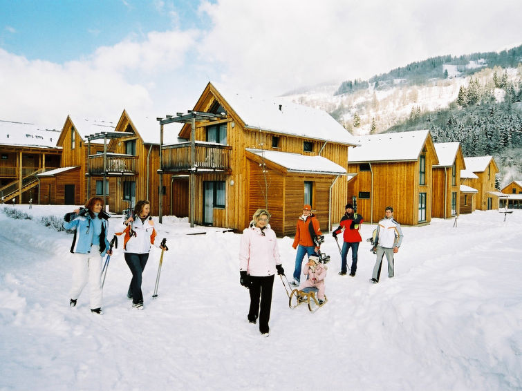 Foto van exterieur van Appartement Sankt Georgen am Kreischbergin de winter