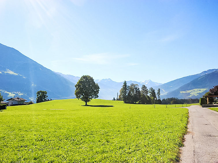 Foto van exterieur van Vakantiehuis Fügen Foto van exterieur van Vakantiehuis Fügen