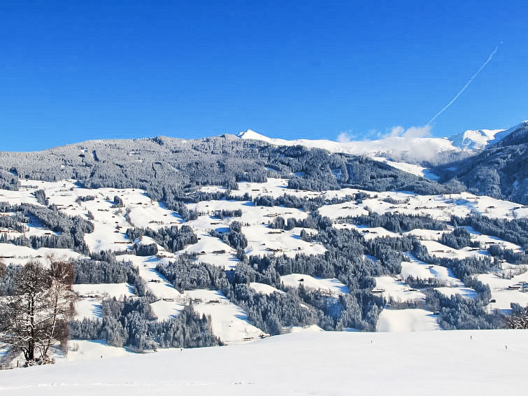 Foto van exterieur van Vakantiehuis Fügenin de winter Foto van exterieur van Vakantiehuis Fügenin de winter