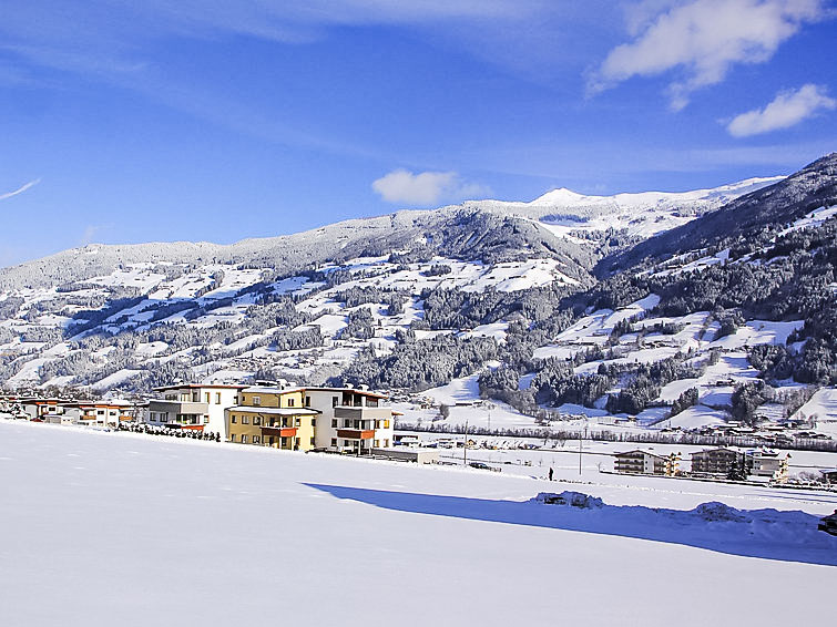 Foto van exterieur van Appartement Fügenin de winter Foto van exterieur van Appartement Fügenin de winter