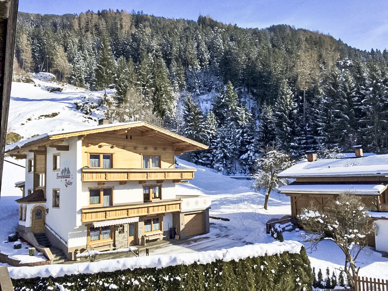 Gezellig Familiehuis in het Hart van Zillertal | Out! Vakantiehuizen