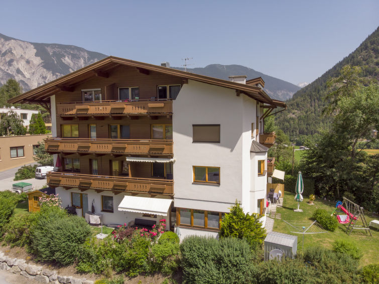 Gezellig Appartement Bichleregg in het Prachtige Ötztal | Out! Vakantiehuizen