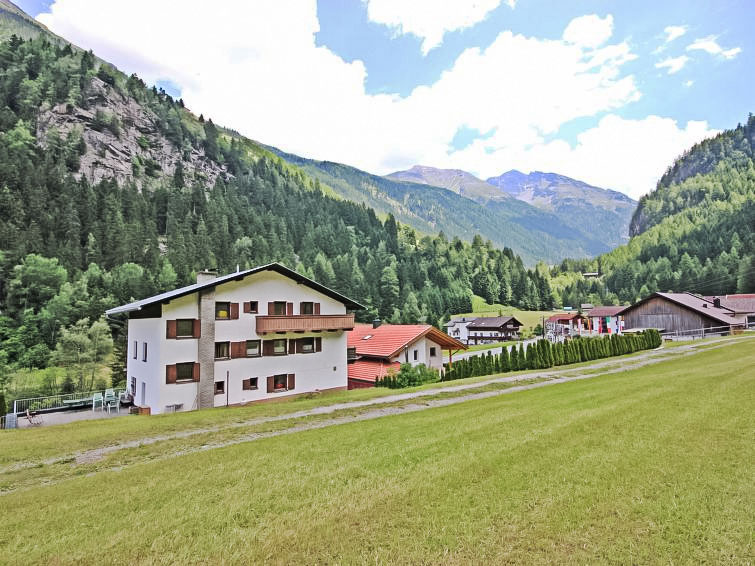 Foto van exterieur van Vakantiehuis Sankt Leonhard im Pitztal