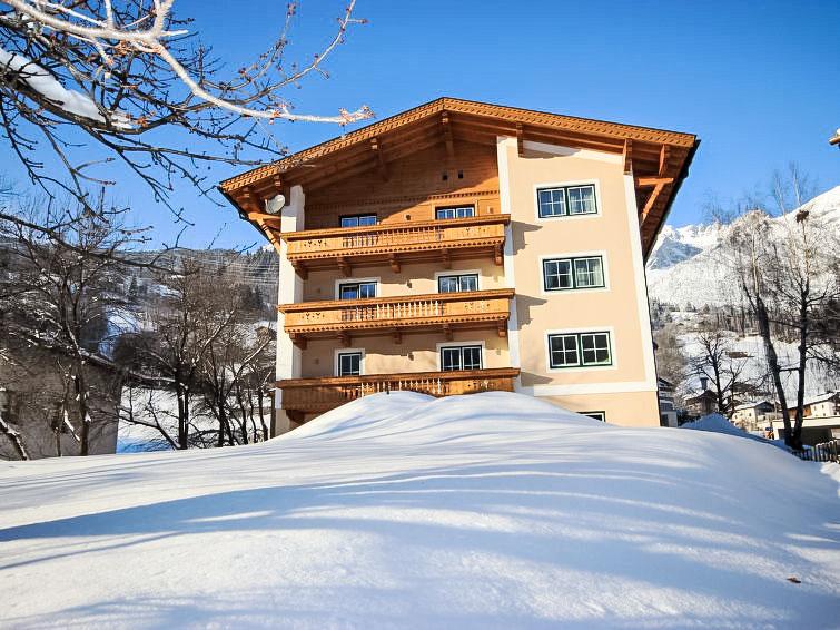 Comfortabel Appartement Pfeifer in het Hart van de Alpen | Out! Vakantiehuizen