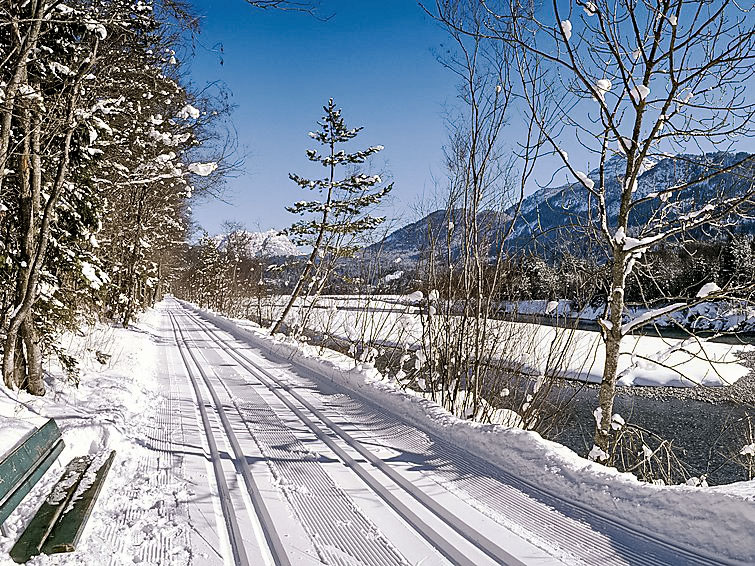 Foto van exterieur van Vakantiehuis Reuttein de winter