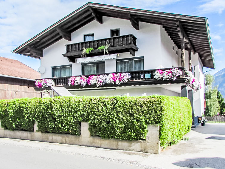 Gezellig Appartement in het Hart van Axams - Haus Zimmermann | Out! Vakantiehuizen