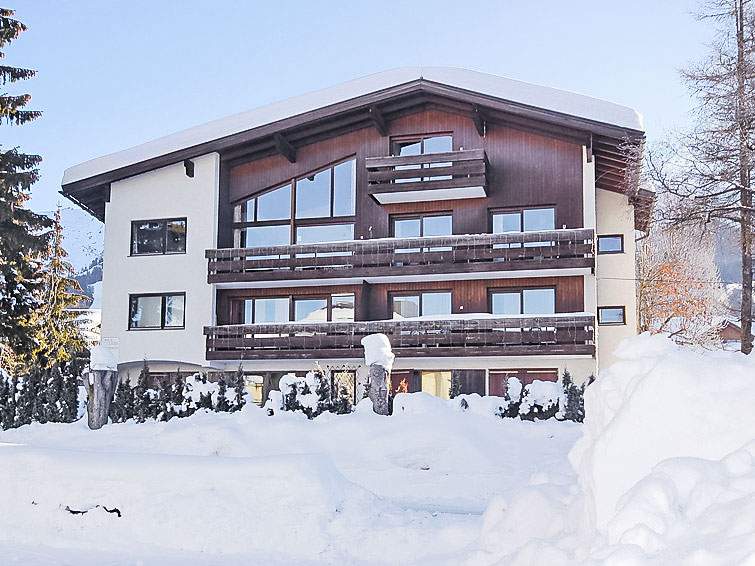Foto van exterieur van Appartement Seefeld in Tirolin de winter
