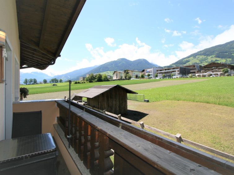 Foto van exterieur van Appartement Fügen Foto van exterieur van Appartement Fügen