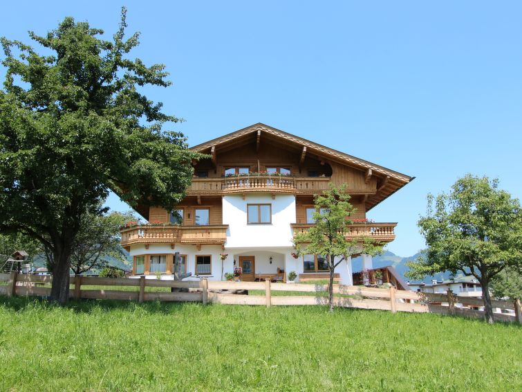 Foto van exterieur van Appartement Fügen Foto van exterieur van Appartement Fügen