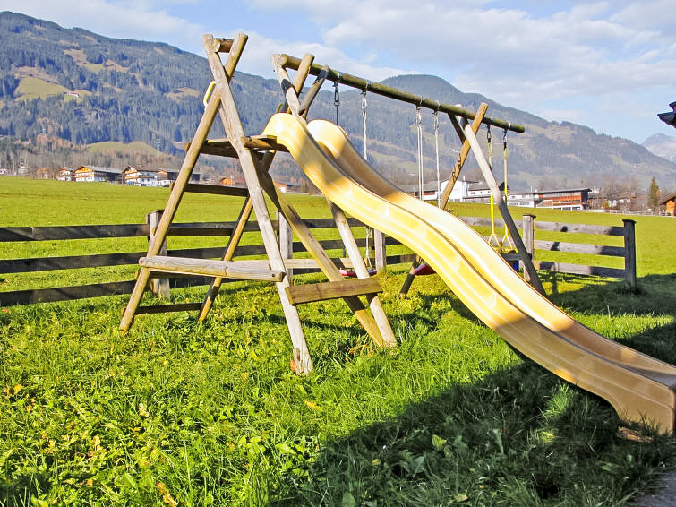 Foto van exterieur van Appartement Fügen Foto van exterieur van Appartement Fügen