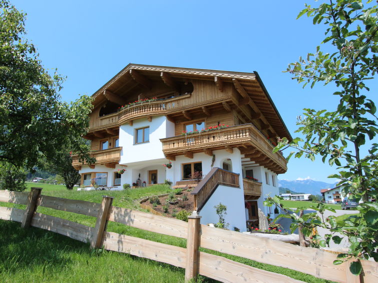 Foto van exterieur van Appartement Fügen Foto van exterieur van Appartement Fügen