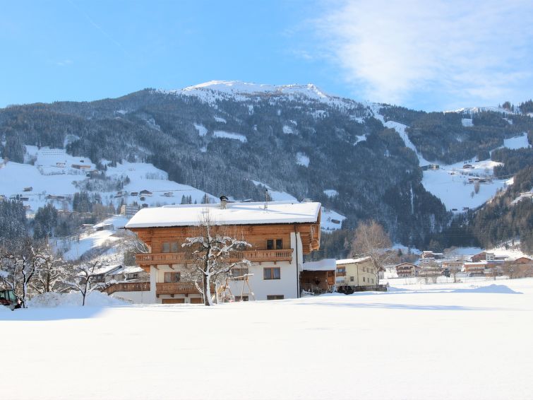 Foto van exterieur van Appartement Fügenin de winter Foto van exterieur van Appartement Fügenin de winter