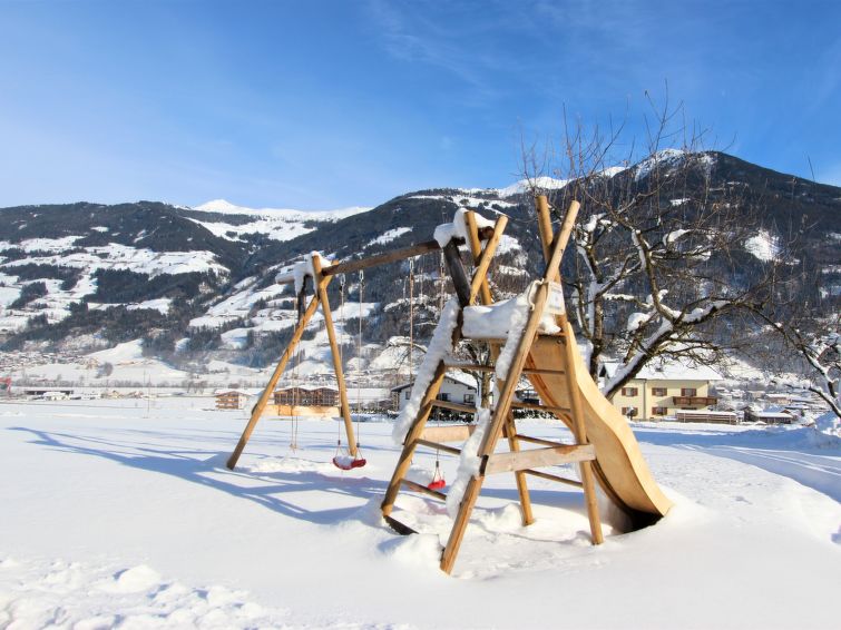 Foto van exterieur van Appartement Fügenin de winter Foto van exterieur van Appartement Fügenin de winter