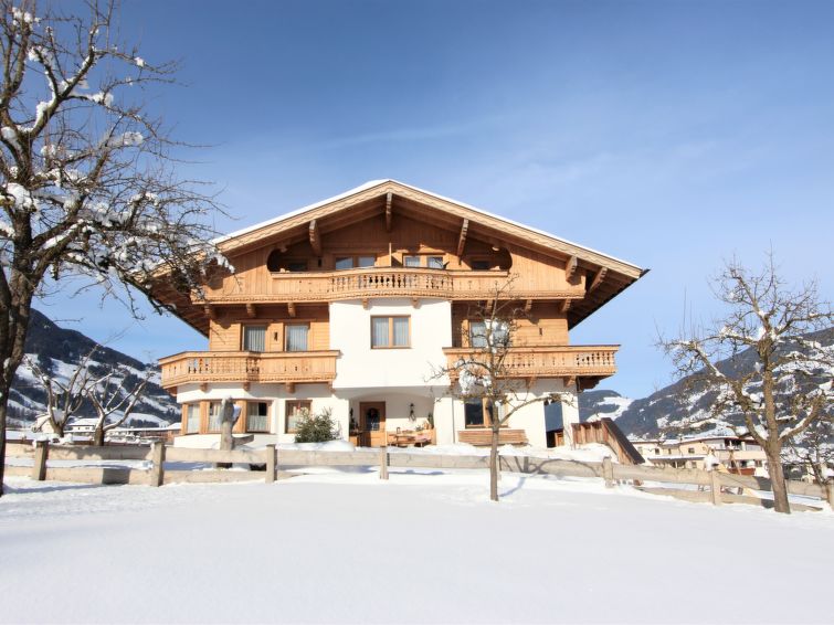 Foto van exterieur van Appartement Fügenin de winter Foto van exterieur van Appartement Fügenin de winter