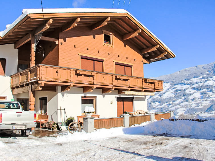 Foto van exterieur van Appartement Fügenin de winter Foto van exterieur van Appartement Fügenin de winter
