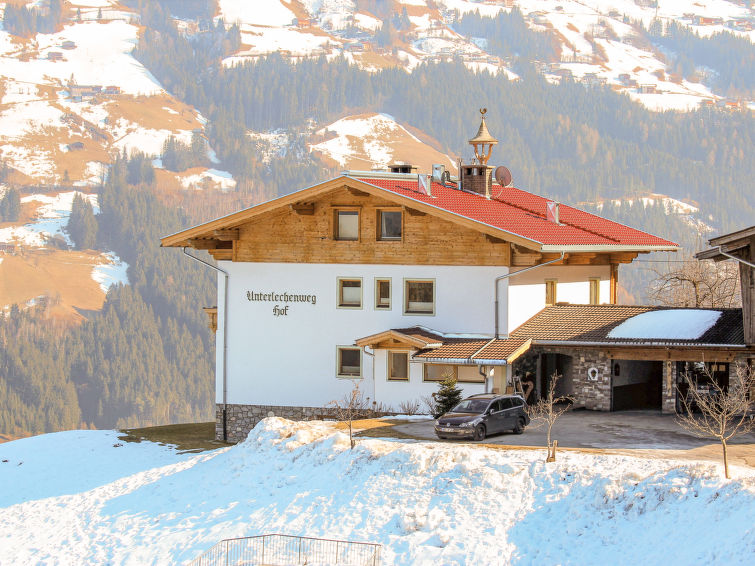 Gezellig Appartement Annelies in het Hart van Zillertal | Out! Vakantiehuizen