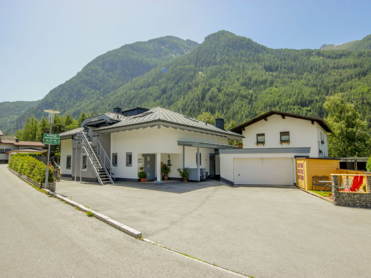 Foto van exterieur van Appartement Umhausen