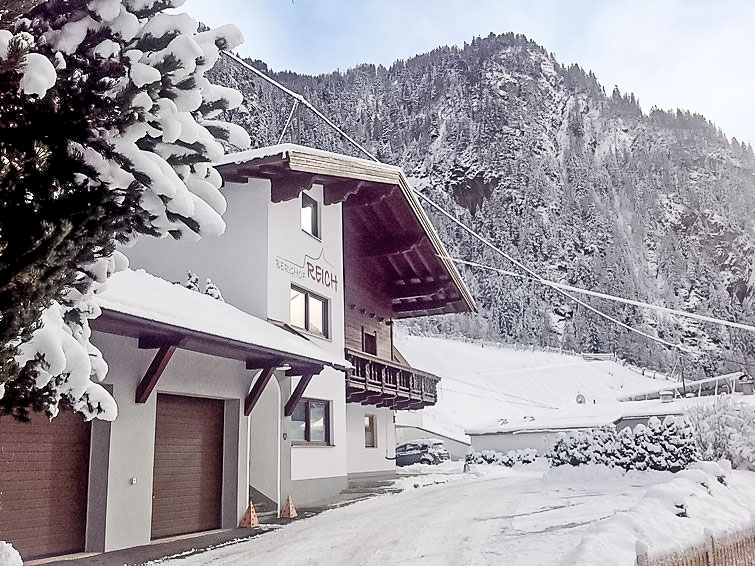 Foto van exterieur van Vakantiehuis Längenfeldin de winter Foto van exterieur van Vakantiehuis Längenfeldin de winter