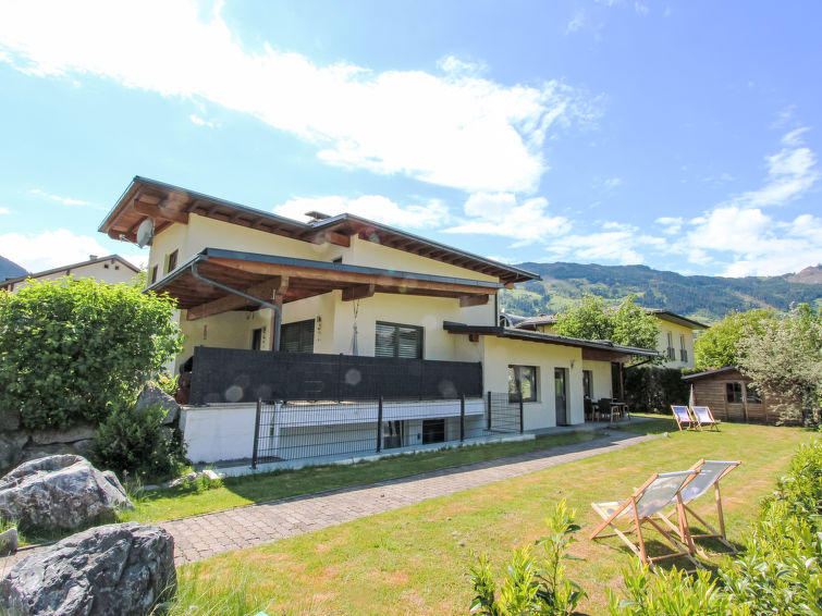 Foto van exterieur van Appartement Fügen Foto van exterieur van Appartement Fügen