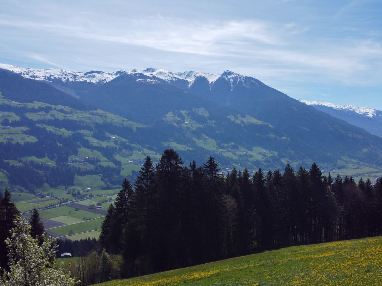 Foto van exterieur van Appartement Fügen Foto van exterieur van Appartement Fügen