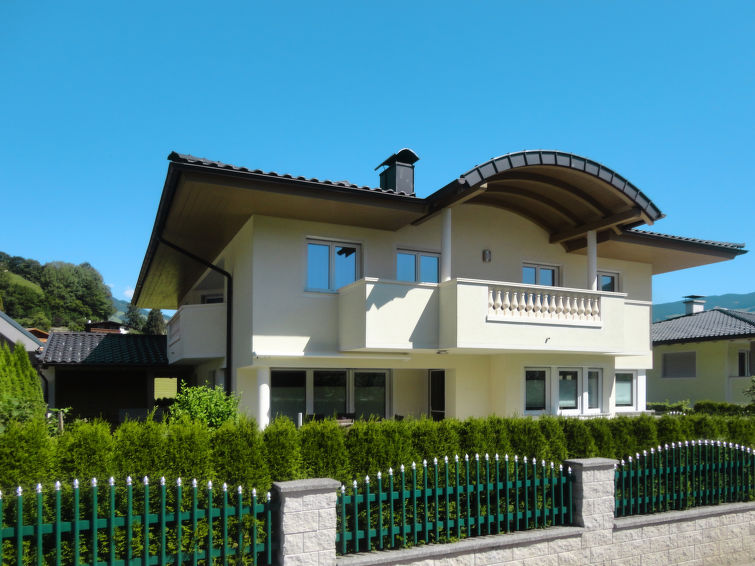 Foto van exterieur van Appartement Fügen Foto van exterieur van Appartement Fügen