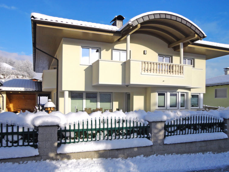 Foto van exterieur van Appartement Fügenin de winter Foto van exterieur van Appartement Fügenin de winter