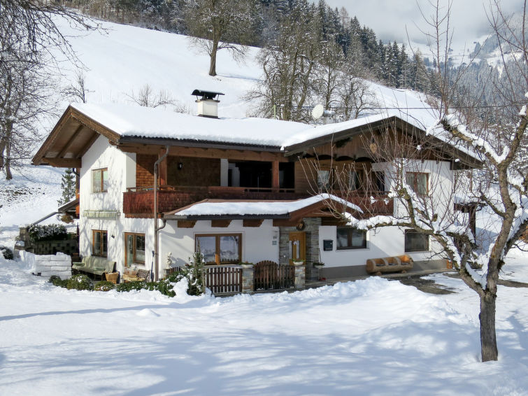 Foto van exterieur van Appartement Mayrhofenin de winter