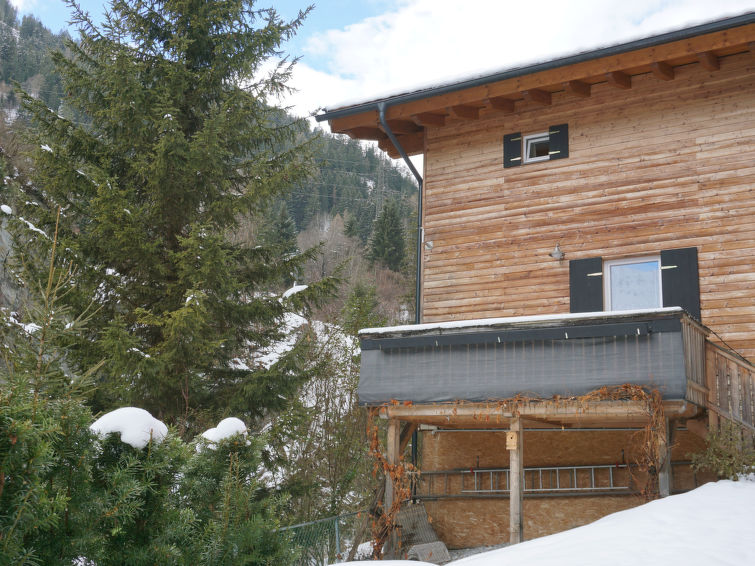 Foto van exterieur van Vakantiehuis Pettneu am Arlbergin de winter