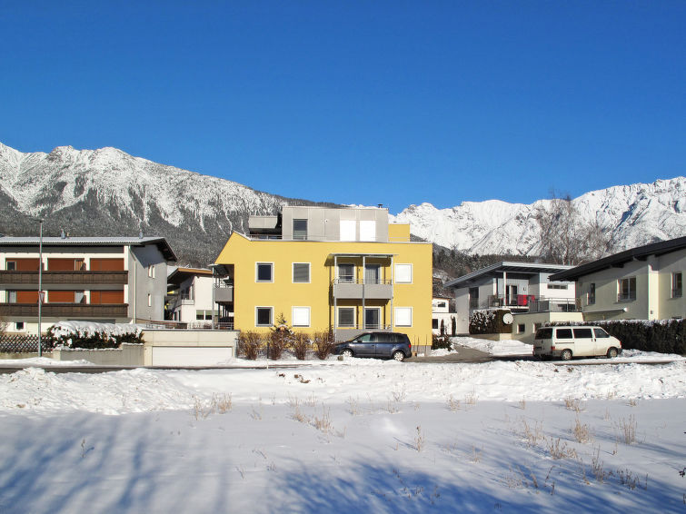 Foto van exterieur van Appartement Imstin de winter