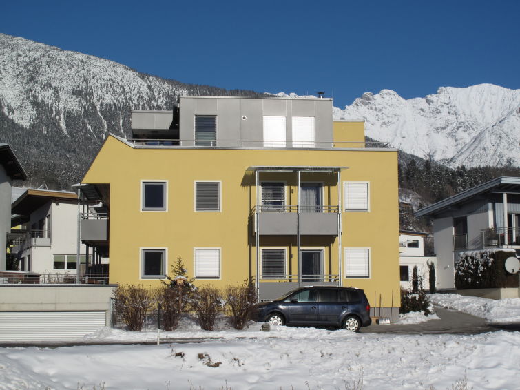 Foto van exterieur van Appartement Imstin de winter
