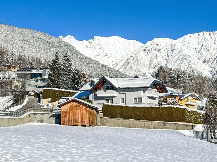 Foto van exterieur van Appartement Imstin de winter