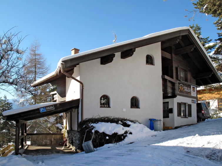 Foto van exterieur van Vakantiehuis Imstin de winter