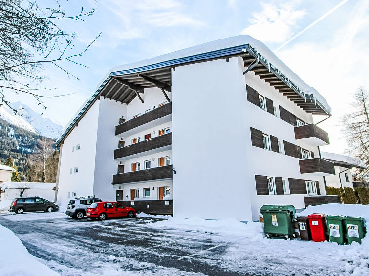 Foto van exterieur van Appartement Seefeld in Tirolin de winter