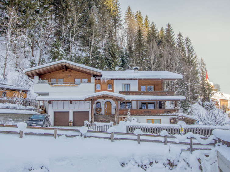 Foto van exterieur van Appartement Fügenin de winter Foto van exterieur van Appartement Fügenin de winter