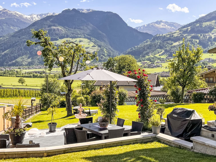 Foto van exterieur van Appartement Fügen Foto van exterieur van Appartement Fügen