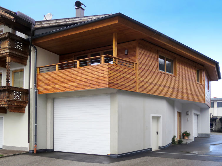 Foto van exterieur van Appartement Udernsin de winter